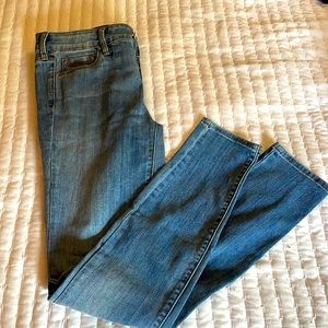 Bullhead jeans size 26 midrise skinniest